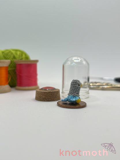 bowie birdie "pigeon" micro crochet dome jar