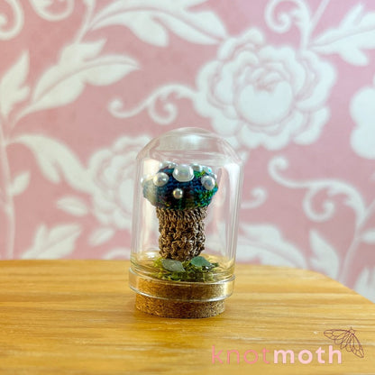 mushroom (pre-order)