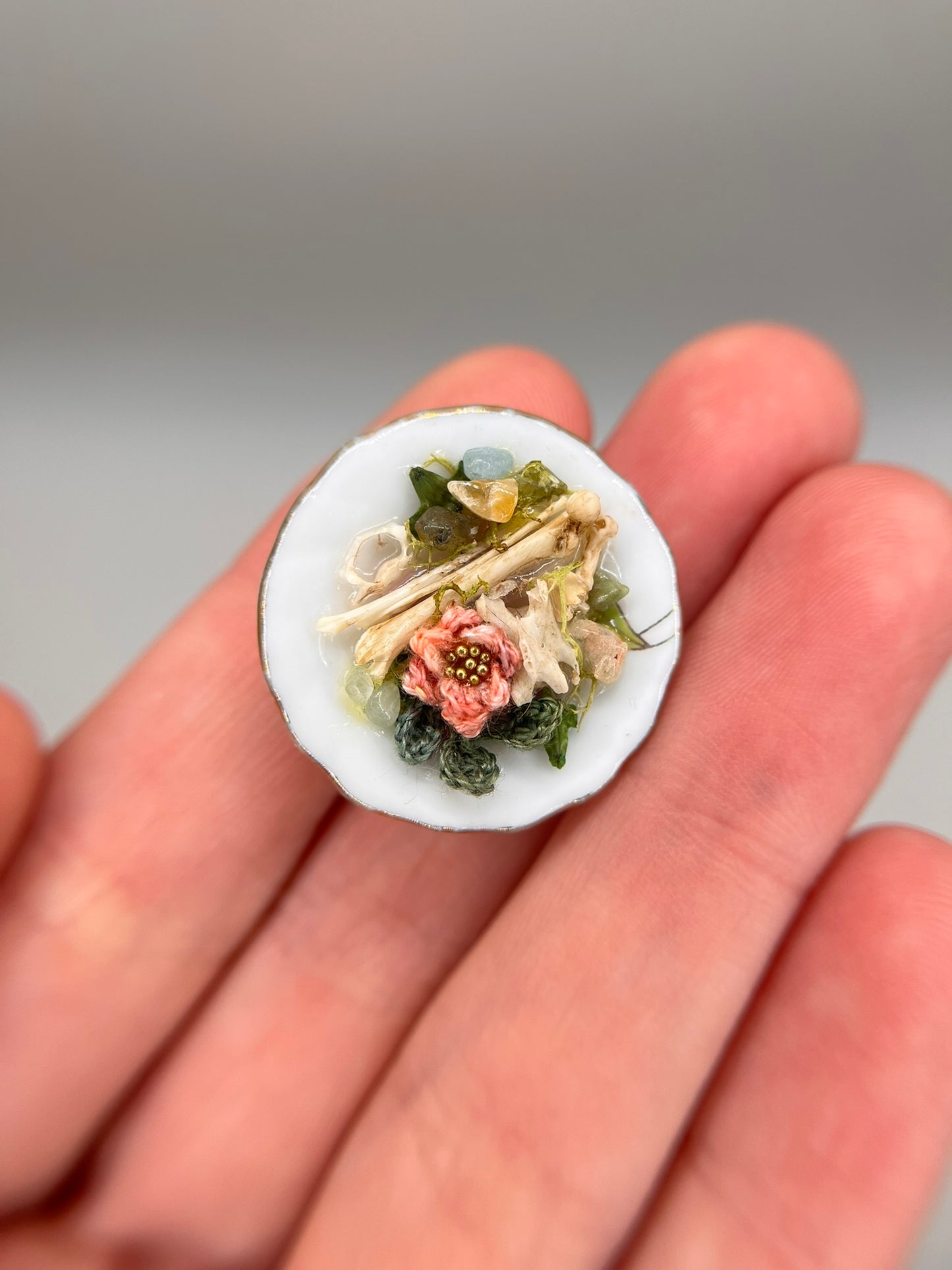 jean-jacques - peach flower bourgeoisie brunch magnet