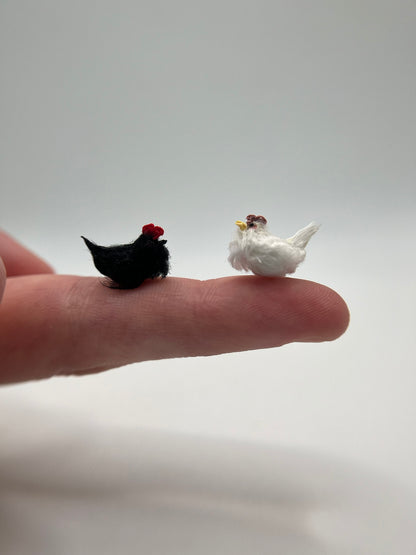 realistic chicken (pre-order)