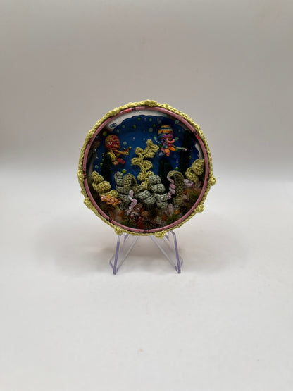 jovi & mirei - jellyfish friends ocean scene in a metal tin