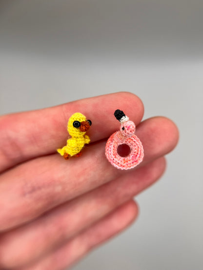 florrie chick in flamingo floatie fidget toy