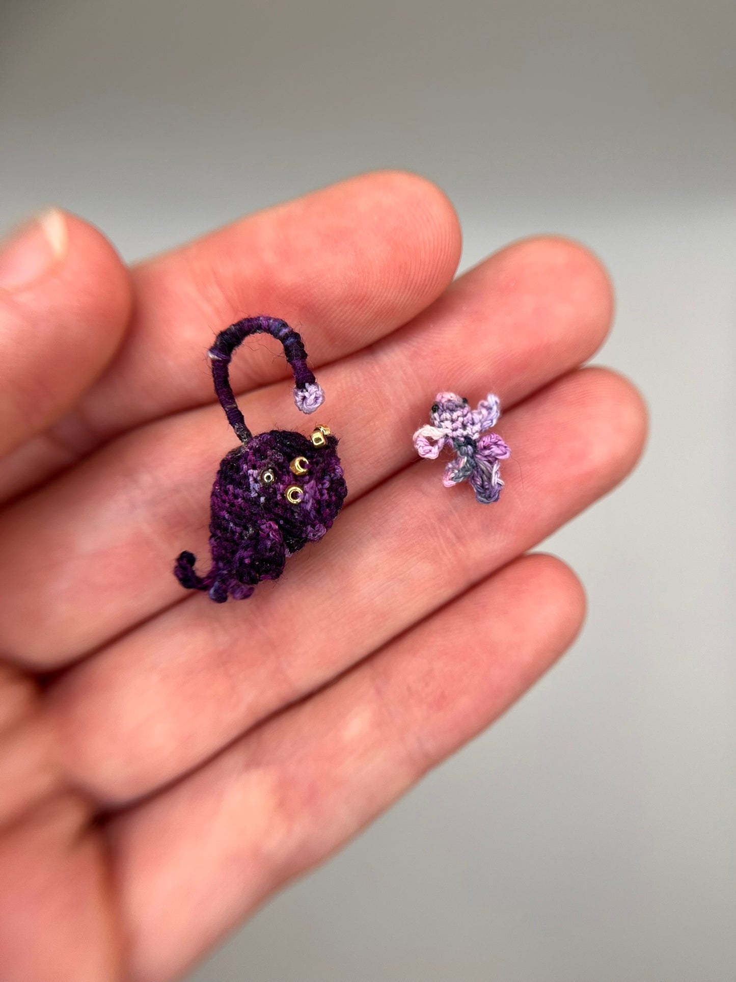 lunara & liko - anglerfish couple fidget toy