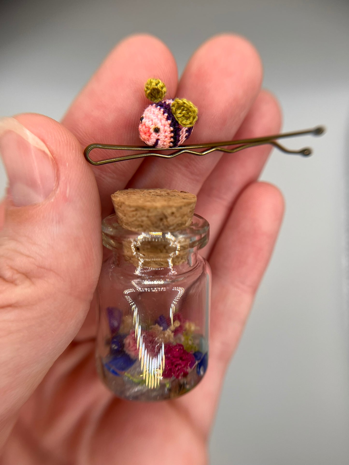 bramblebee bee - garden jar