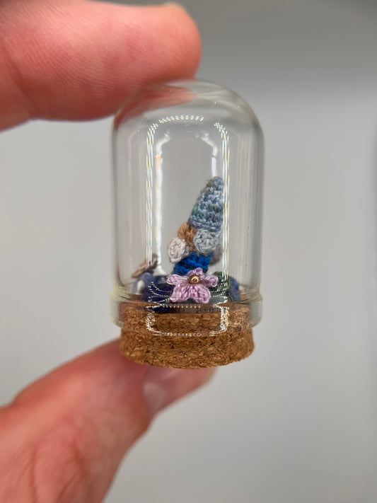 nilo gnome micro crochet cloche jar