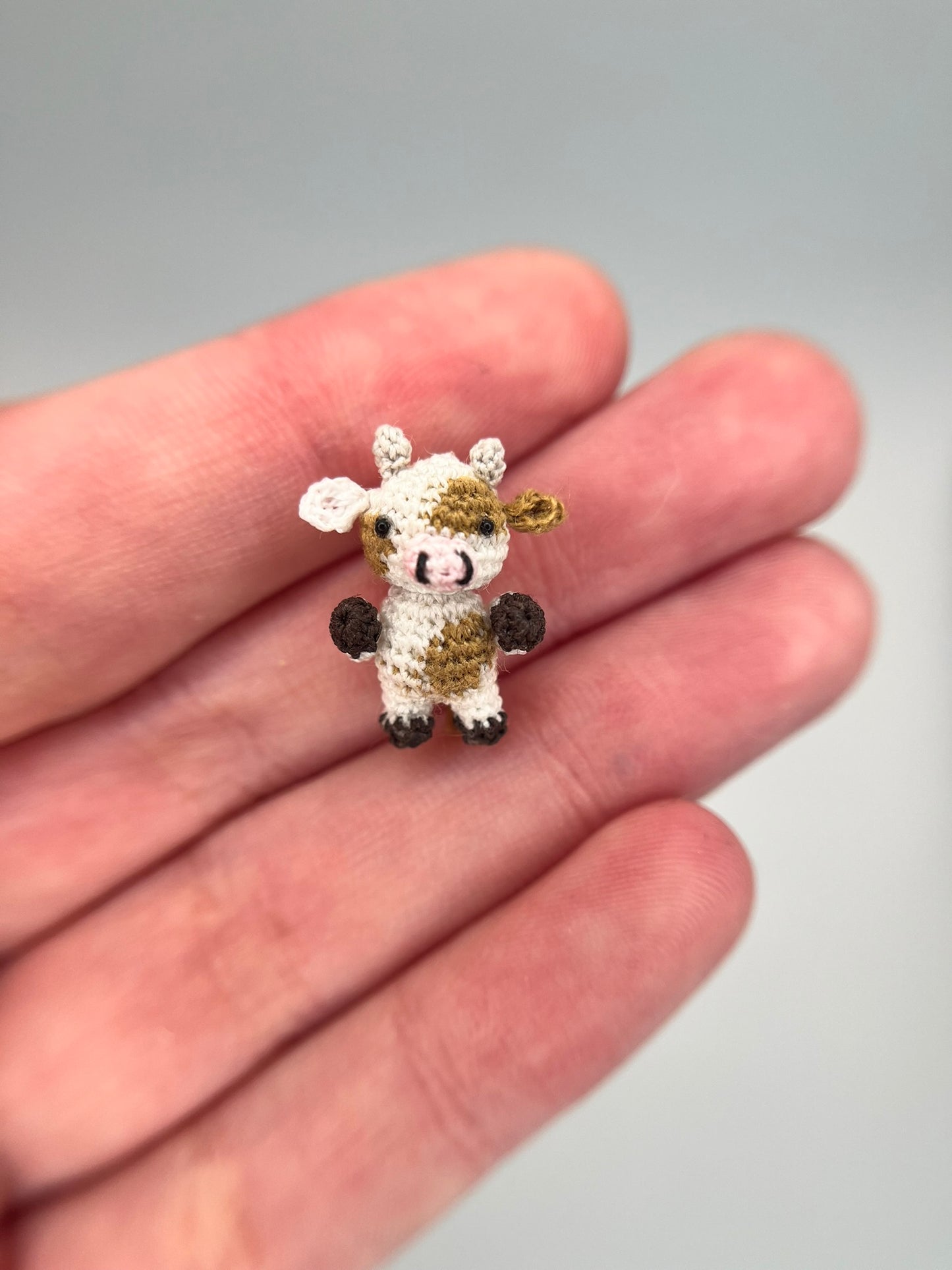 cow (pre-order)