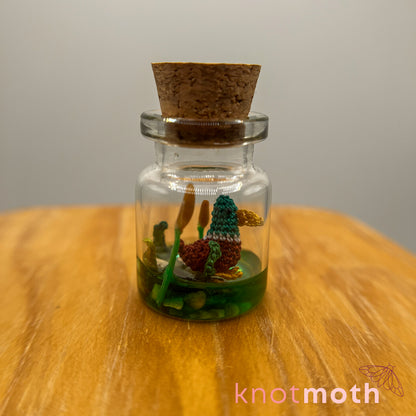 Diana Duck Micro Crochet Aquarium Jar (removable, magnetic)
