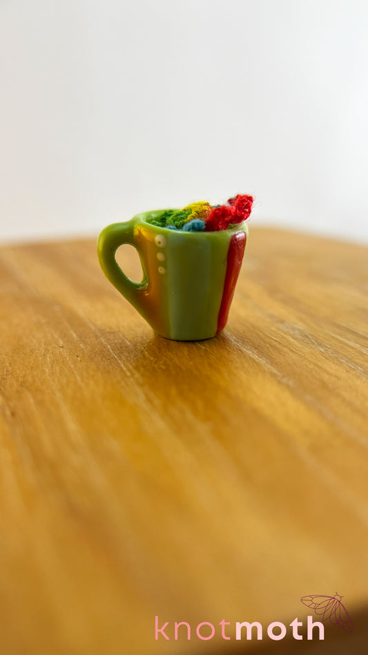 Ofelia Octopus Micro Crochet Mug (Magnetic, Removable)