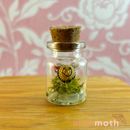 Beau Bee Micro Crochet Terrarium Jar (removable)