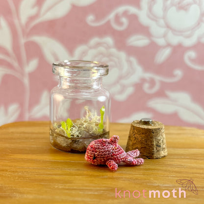 Juanita the Sleeping Whale Micro Crochet Aquarium Jar (removable, magnetic)