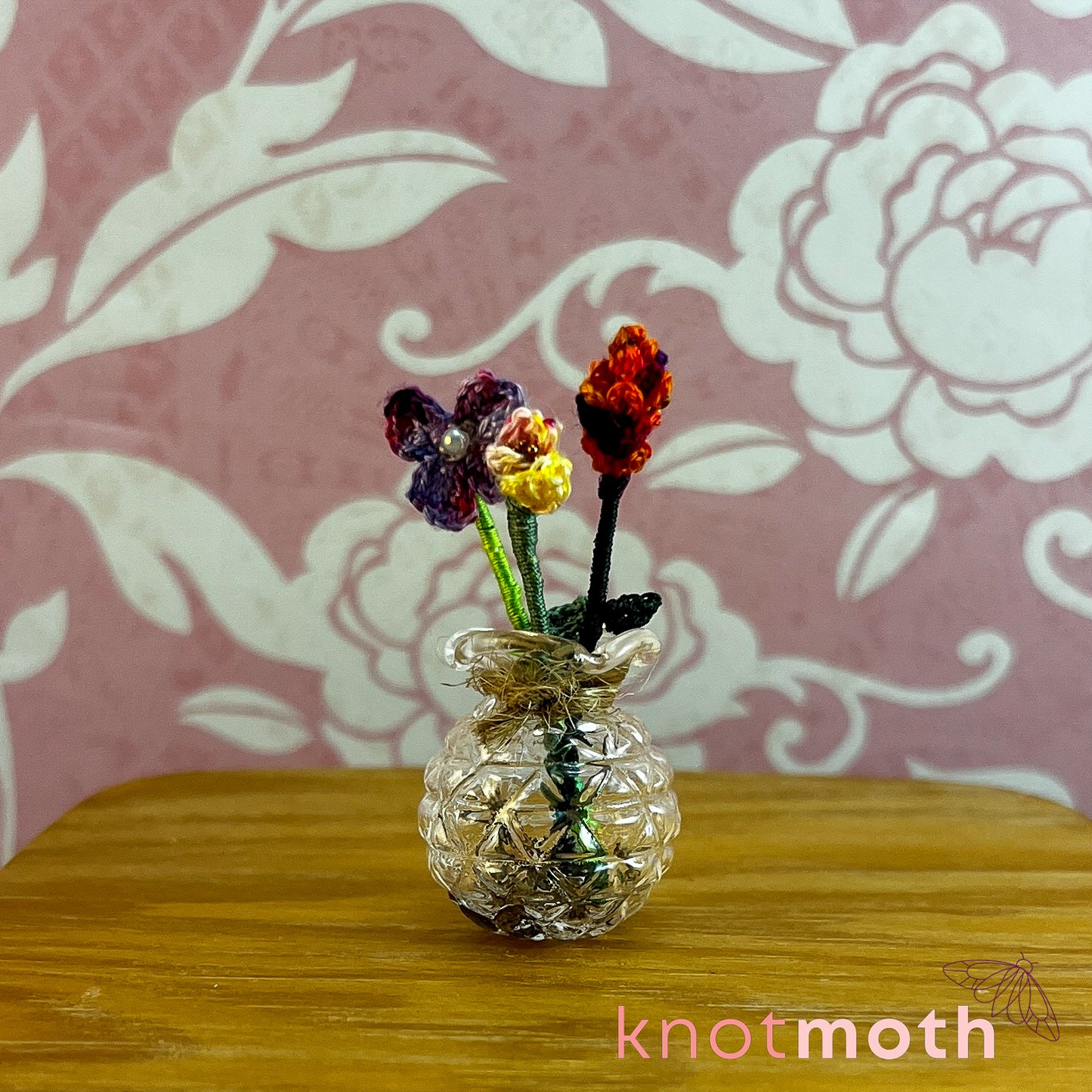Micro Crochet Flower Bouquet in Vase (removable, magnetic)