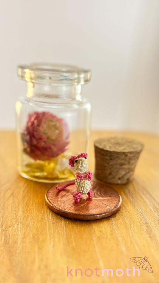 Mildred Mouse Micro Crochet Terrarium Jar (Removable)