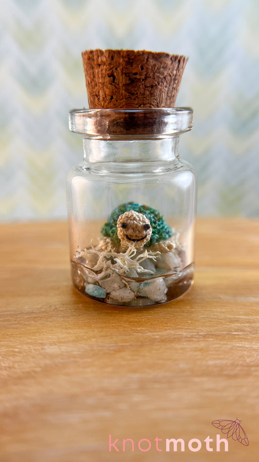 Tran Turtle Micro Crochet Terrarium Jar (removable, magnetic)
