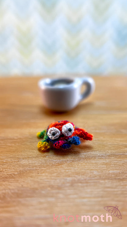 Odette Octopus Micro Crochet Magnetic Mug Trinket