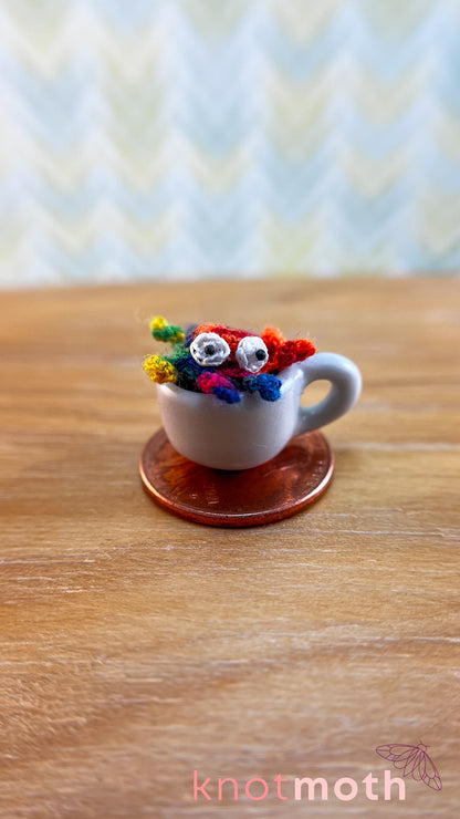 Odette Octopus Micro Crochet Magnetic Mug Trinket