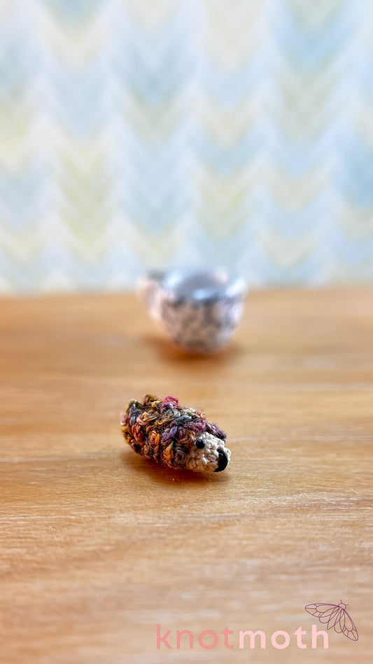 Henry Hedgehog Micro Crochet Magnetic Teacup Trinket